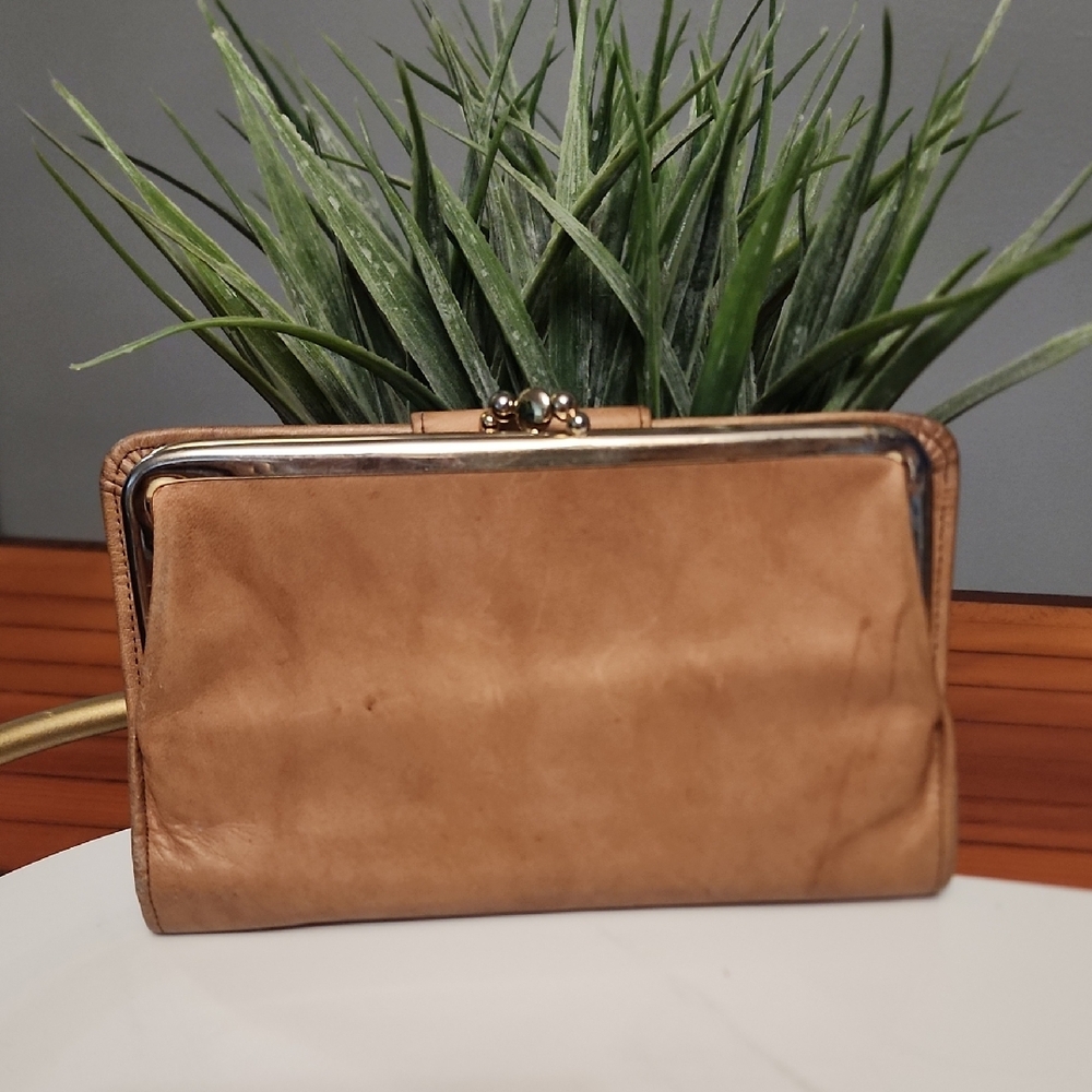 Vintage St. Thomas Cowhide Tan Clutch with Metal Clasp Frame